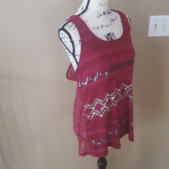 Vanity Tops - Vanity womens XL glitter sequence tank top burgand